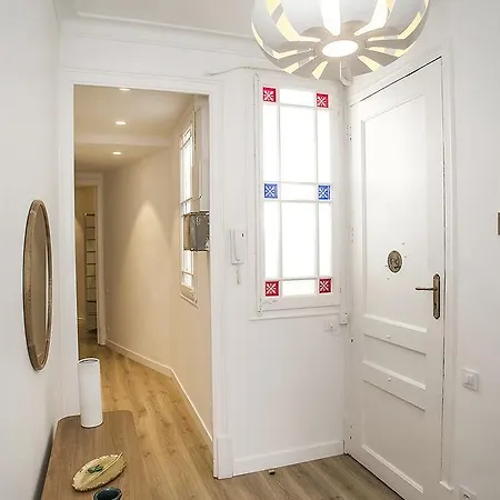 Homesearch Eixample Apartament