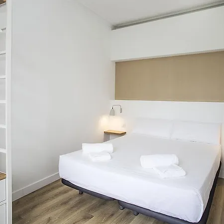 Apartament Homesearch Eixample