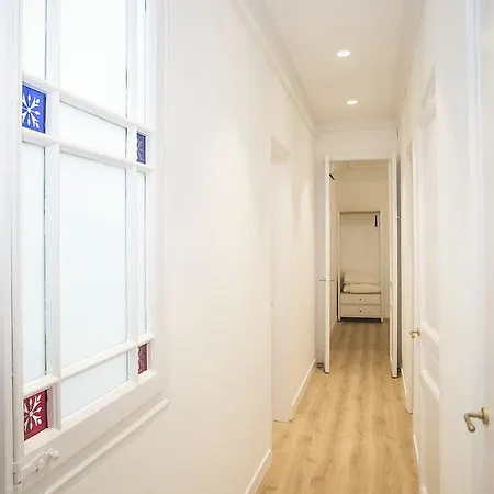 Homesearch Eixample Apartament Barcelona