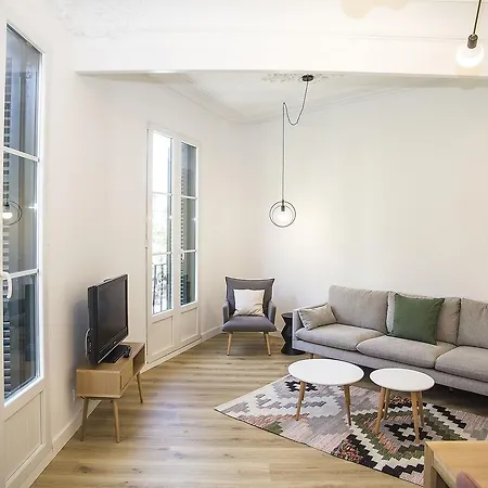 Homesearch Eixample Apartament Barcelona